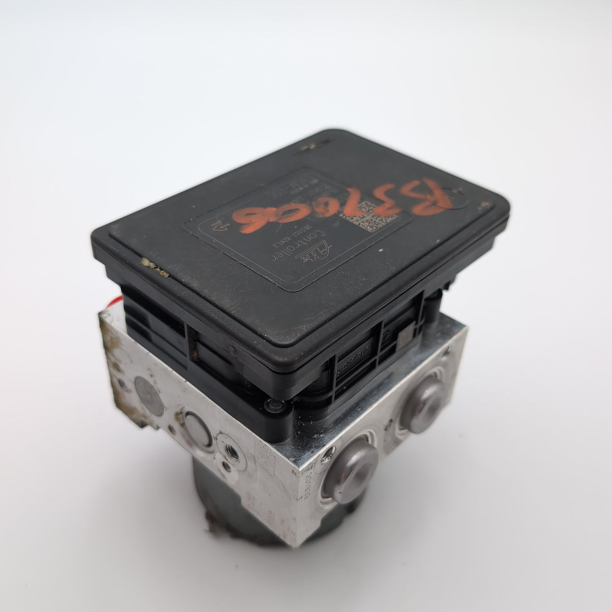 2014 2015 2016 Cadillac ATS ABS Anti Lock Brake Pump Control Unit 23366343