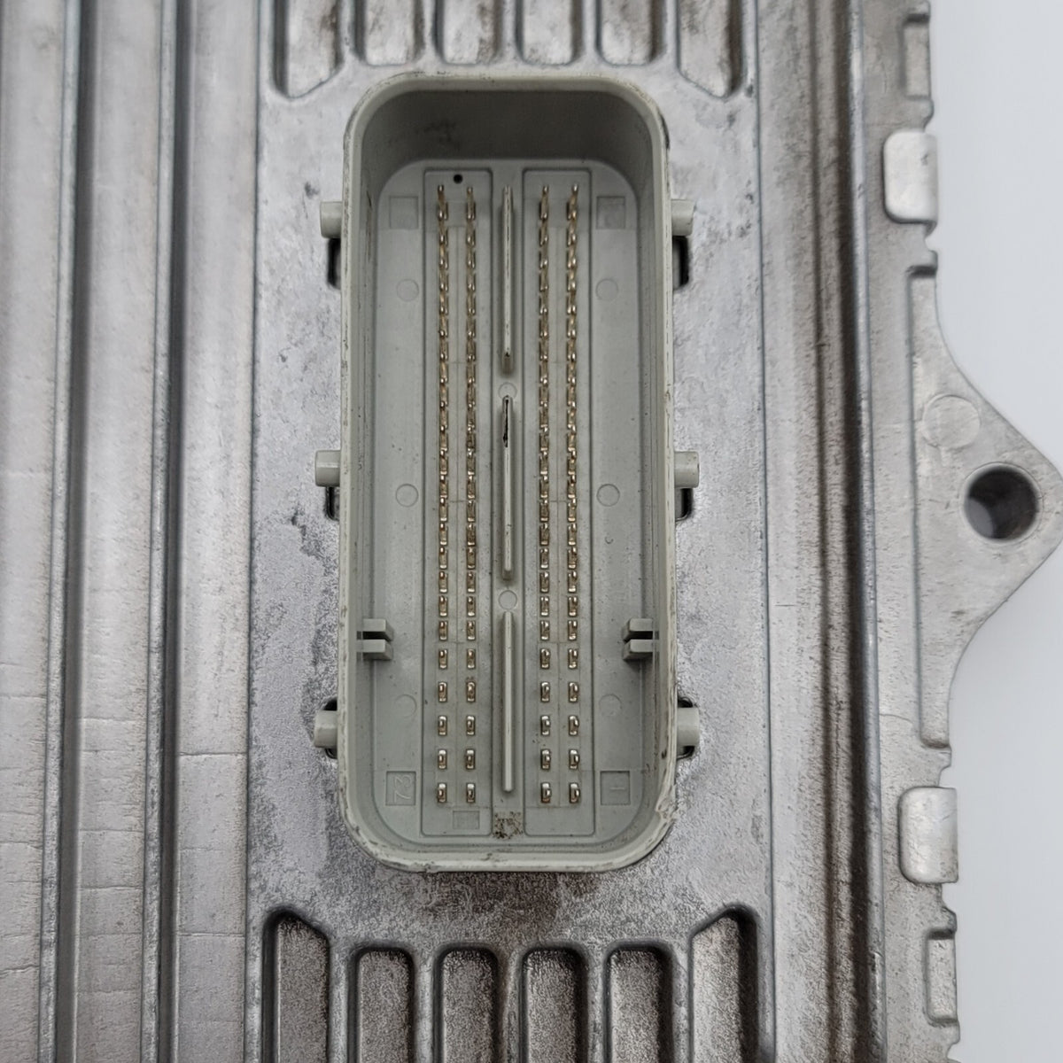 2015 Chrysler 300 Engine Computer Control Module ECM EBX OEM P05150883AD