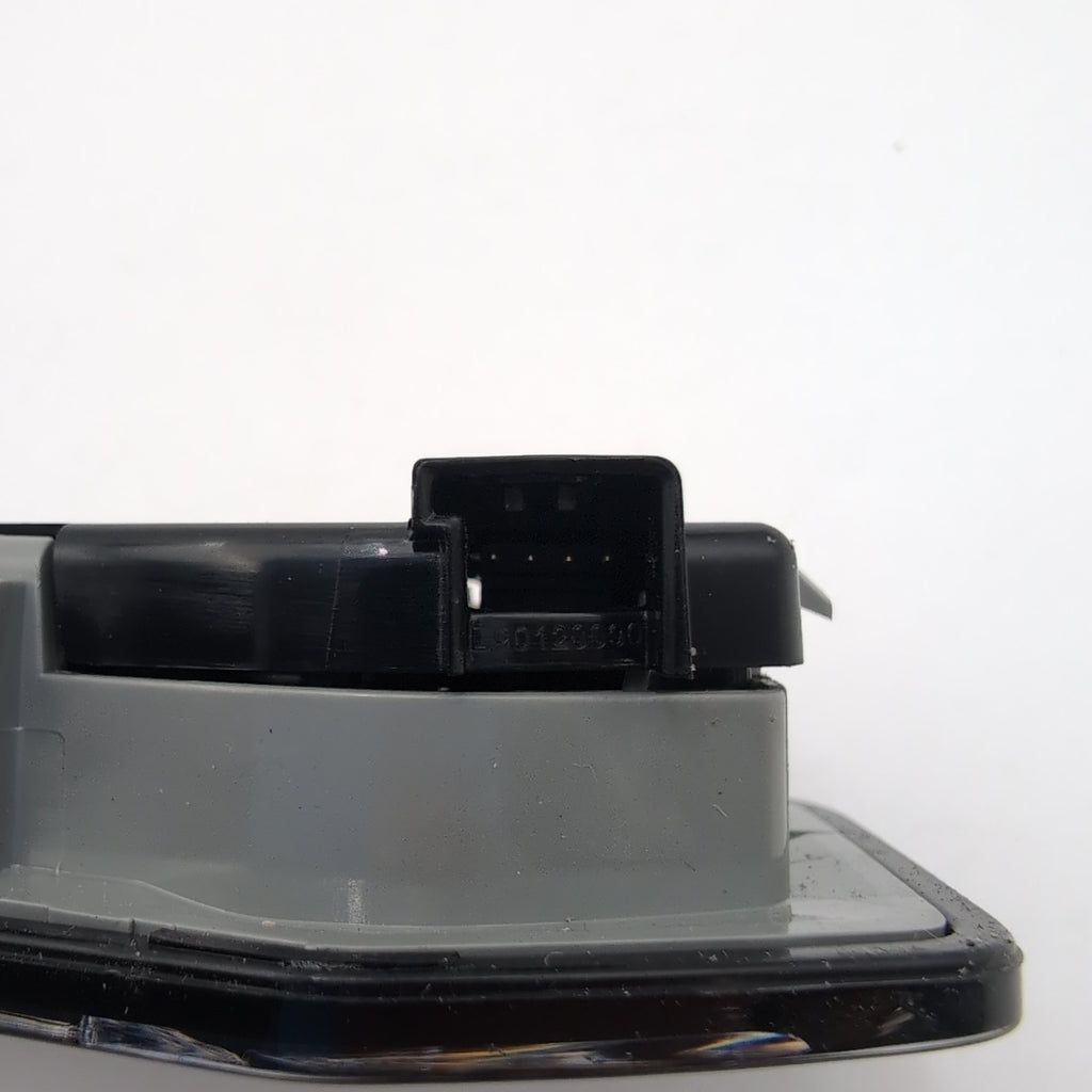 2019 - 2026 BMW 330i G20 G26 G42 G80 G82 Interior Rear Reading Light 7910813