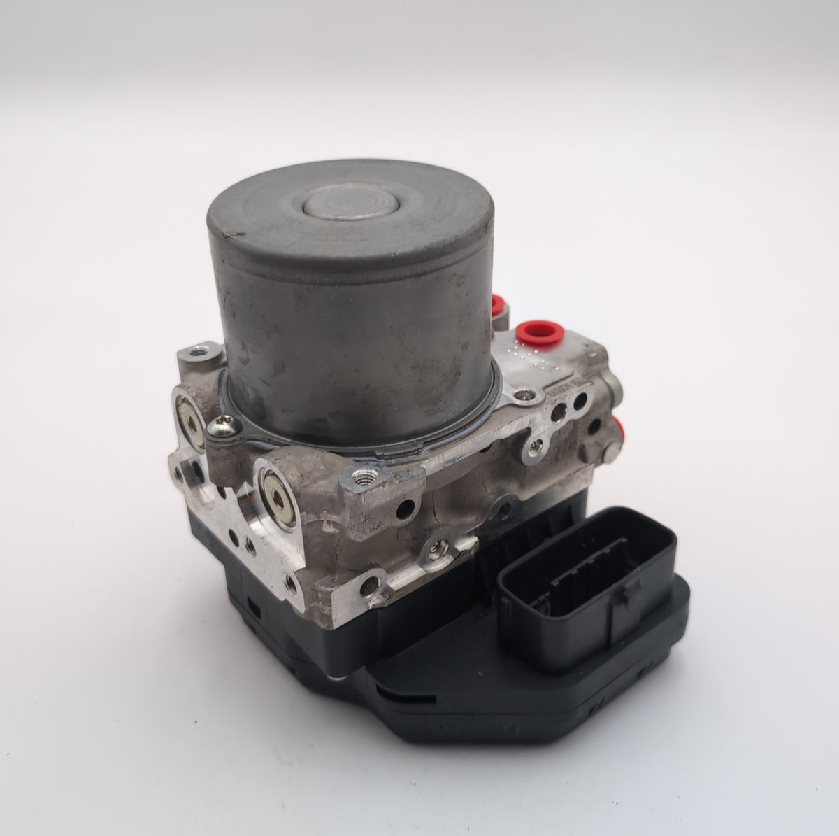 2017- 2022 Infiniti Q60 3.0L ABS Anti Lock Brake Pump Control Unit 476605CE2A