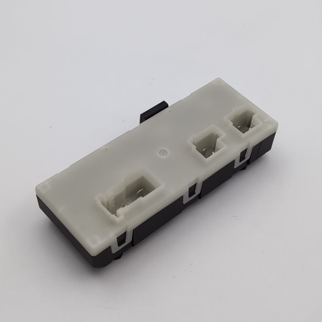 2018- 2025 BMW OEM REAR HATCH/ DECK LID CONTROL MODULE 5A19DB2