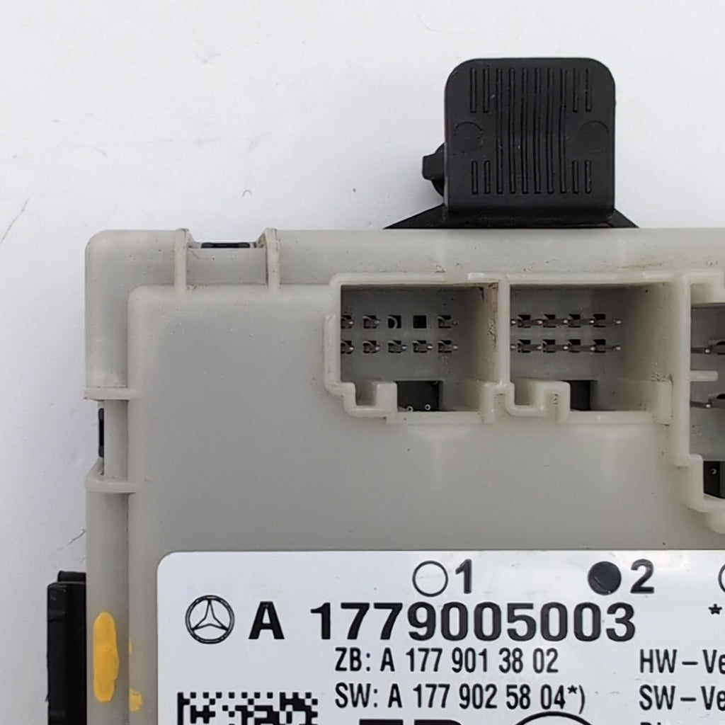 2019 Mercedes Benz W177 A220 Front Right Door Control Unit A1779005003