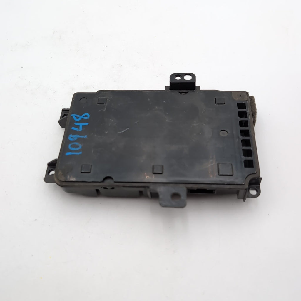 2017- 2019 Mercedes W213 E350 E450 Center Console Communication Control Module