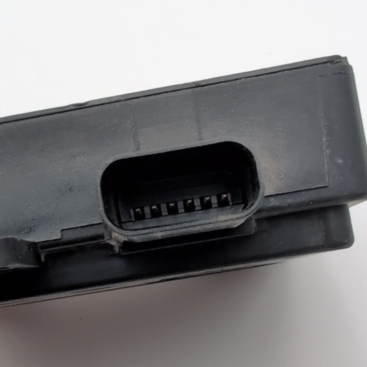 2011 2012 Lincoln MKT Blind Spot Sensor Control Module AA5T-14C689-CA
