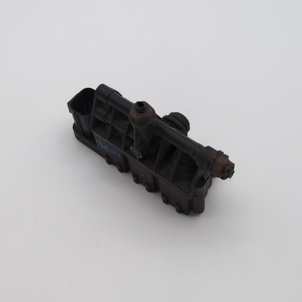 2005- 2016 Range Rover LR4 Sport HSE L320 Rear Air Suspension Transfer Valve