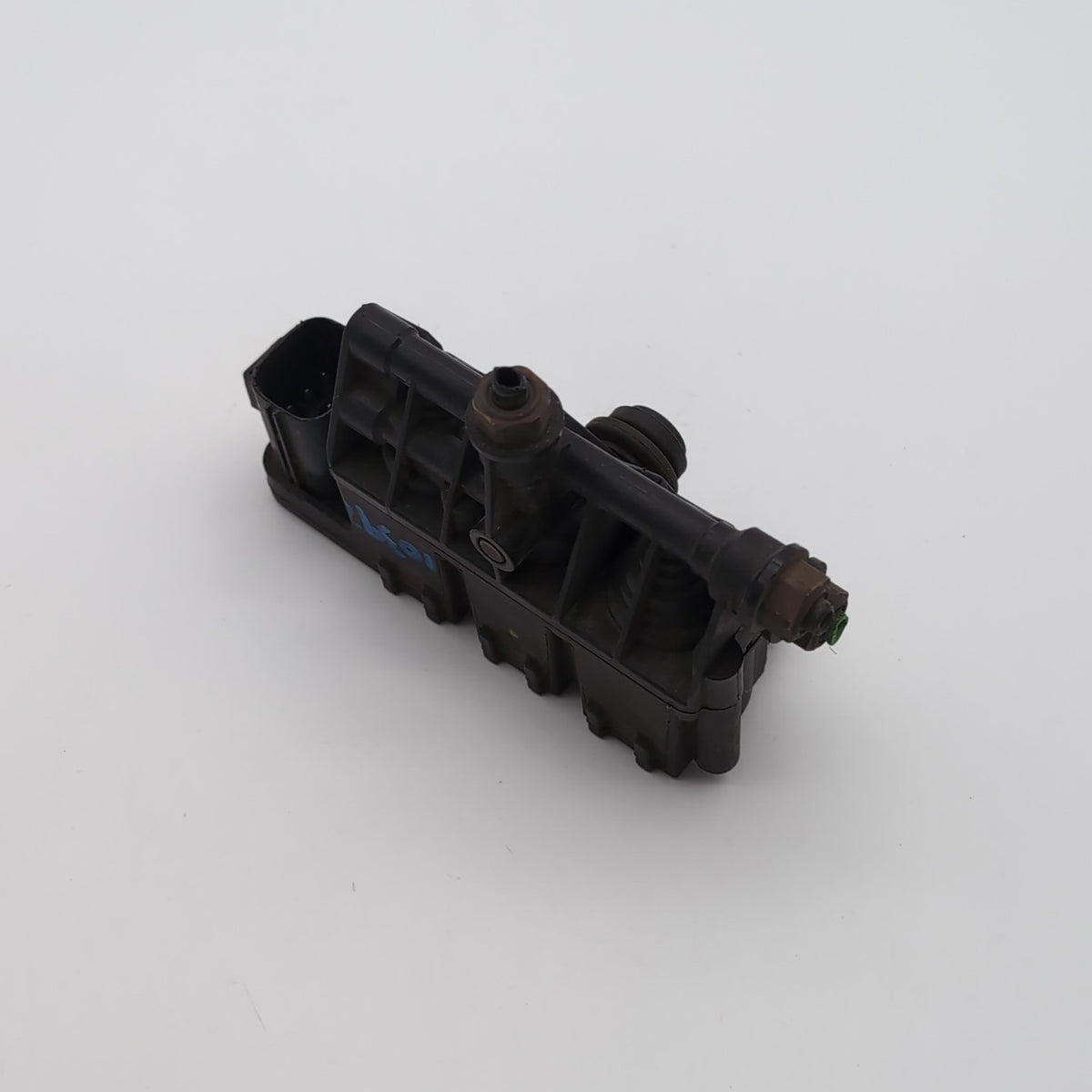 2005- 2016 Range Rover LR4 Sport HSE L320 Rear Air Suspension Transfer Valve