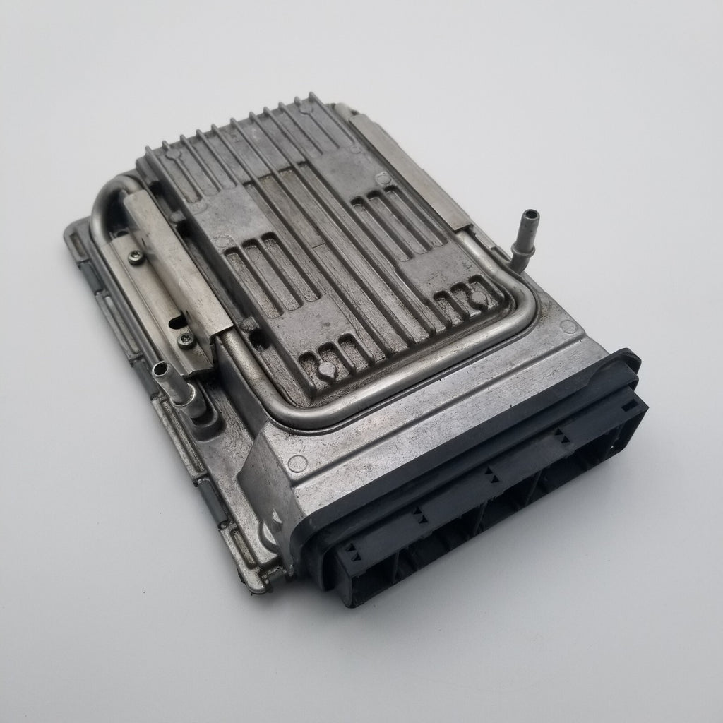 2011 2012 BMW F04 750i ActiveHybrid ECU Engine Computer Module