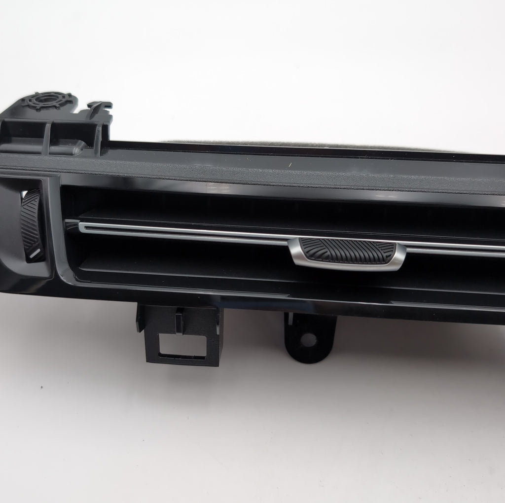 2023 2024 2025 BMW X2 U10 X1 U11 Center Dash Fresh Air Vent Grille 9483383 OEM
