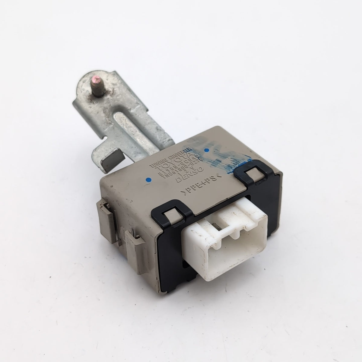 2005 2006 2007 Toyota Sequoia Towing Converter Relay Control Module 81985-0C040