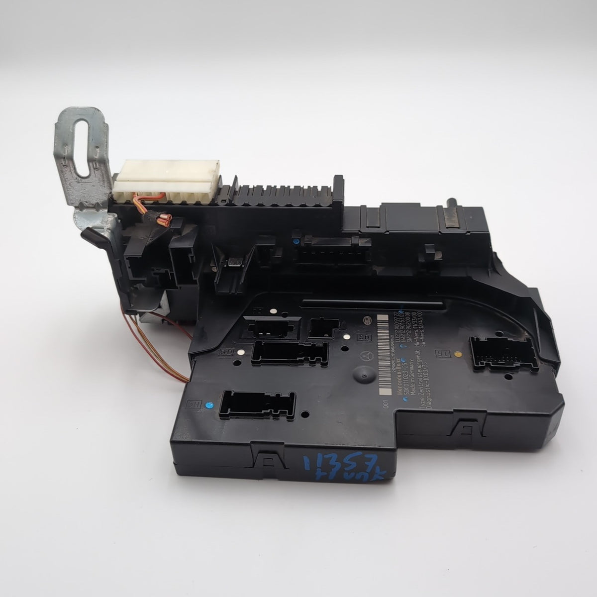 2010- 2018 Mercedes W212 E350 W218 CLS550 Rear SAM Fuse Box Relay Control Unit