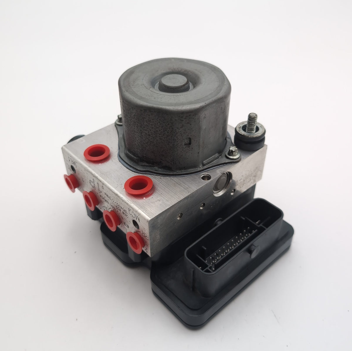 2019 2020 2021 Nissan Rogue Sport 2.0L ABS Anti Lock Brake Pump 476606MM0A