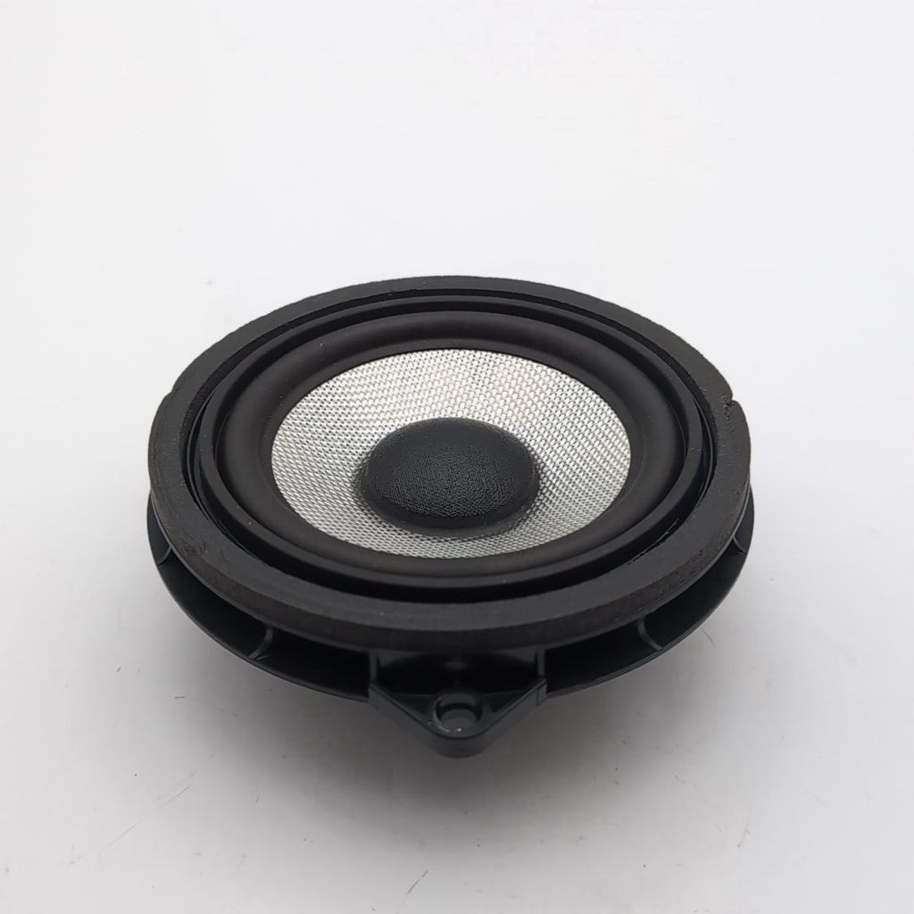 2023 - 2026 BMW 530i G60 G70 Bowers Wilkins Door Midrange Speaker 5A0F467