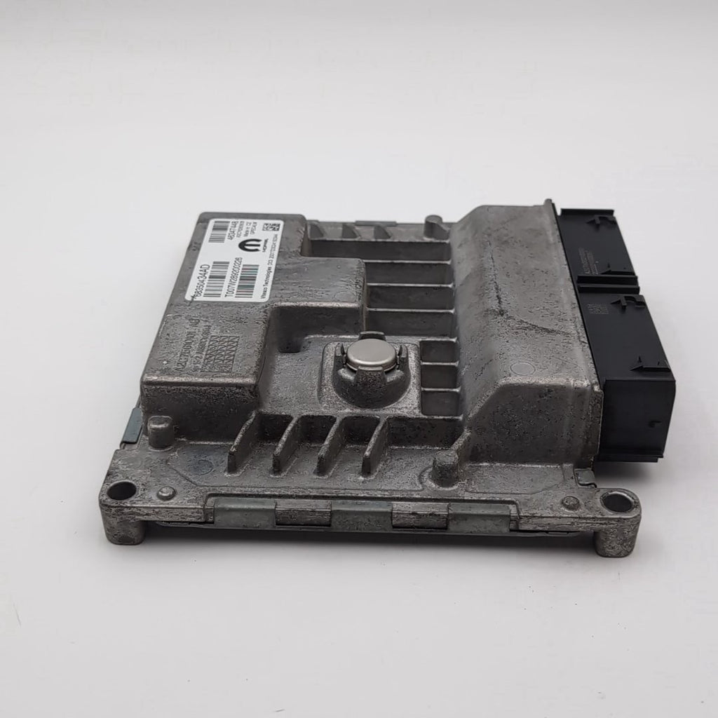 2019 - 2022 Jeep Renegade 1.3L Engine Computer Control Module ECU 68350434AD
