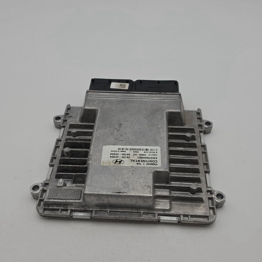 2022 2023 Hyundai Genesis G70 2.0 Engine Computer Control Module ECU 39130-2C604