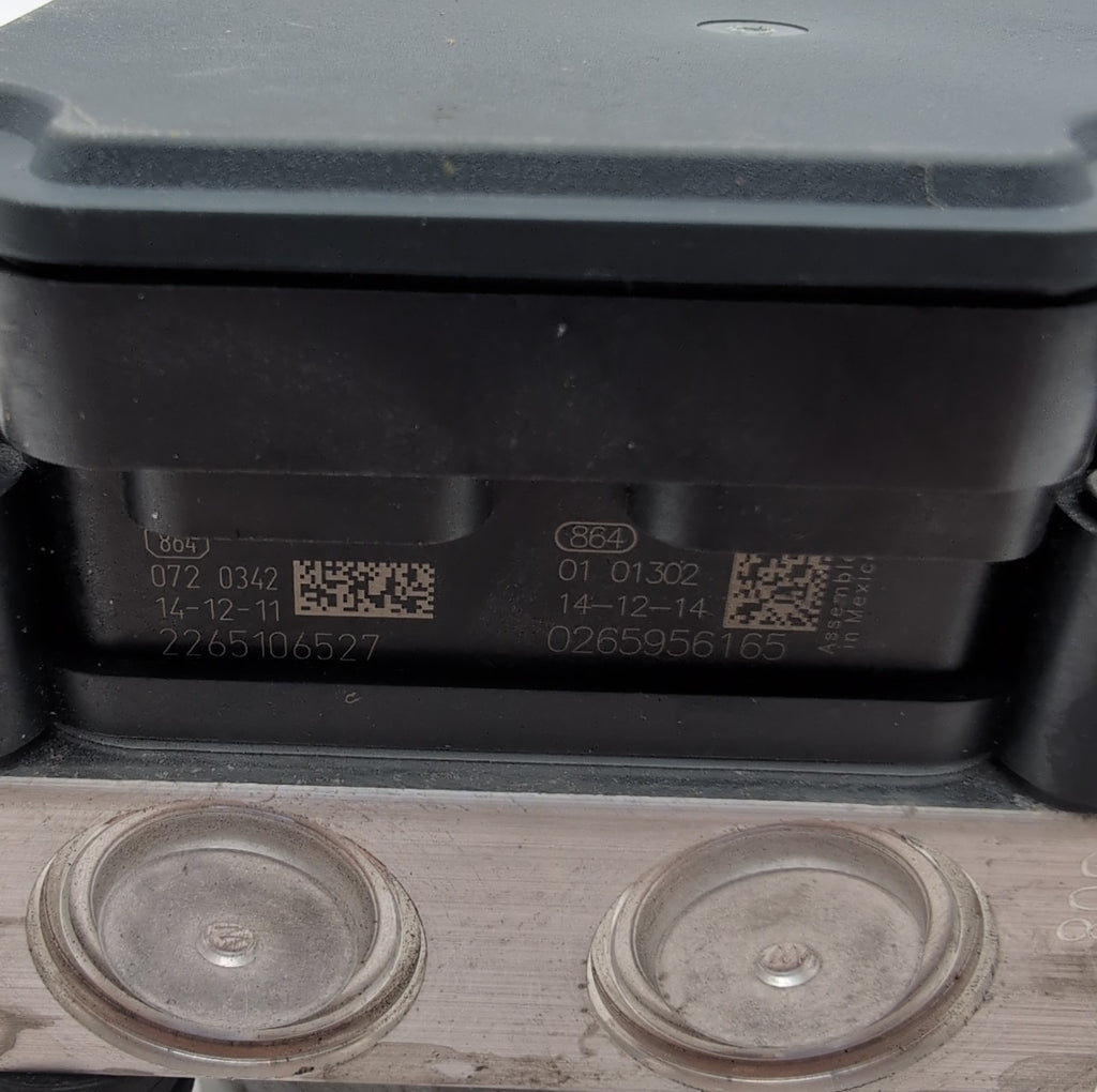 2015 Nissan Altima 2.5L ABS Anti Lock Brake Pump Control Unit 476609HM0A
