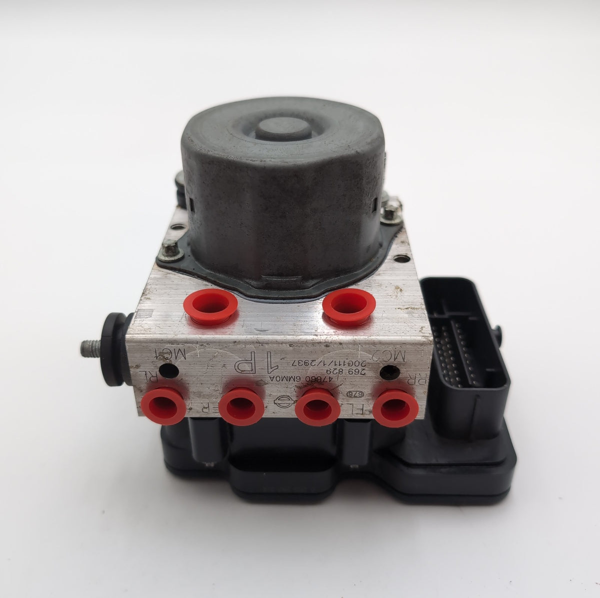 2019 2020 2021 Nissan Rogue Sport 2.0L ABS Anti Lock Brake Pump 476606MM0A