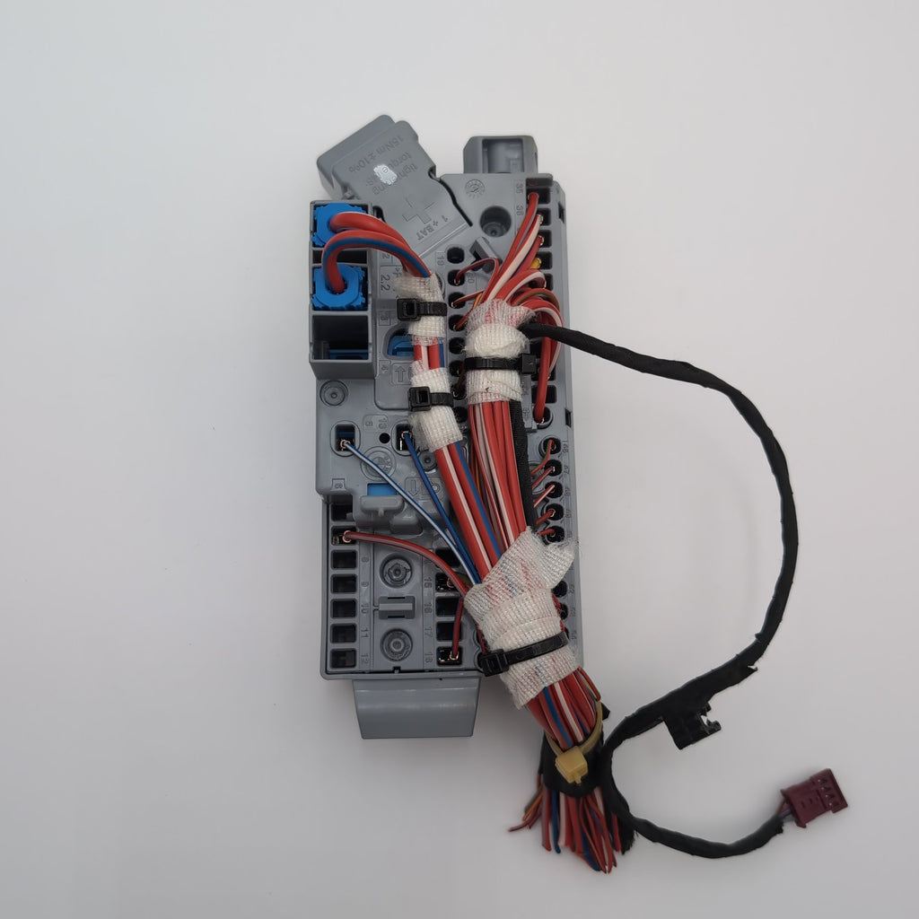 2019 - 2026 BMW X5 X6 X7 XM G20 G26 G42 G87 M3 Front Power Distribution Fuse Box