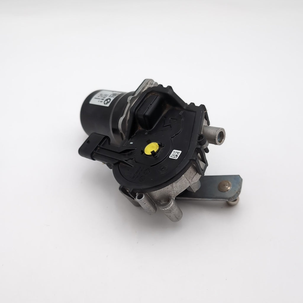 2020- 2025 BMW G80 G82 G20 G22 G26 Windshield Wiper Motor OEM 7427901