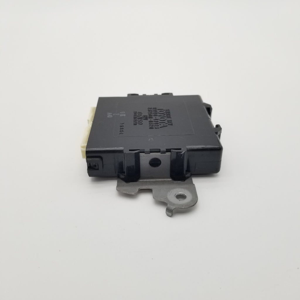 2006 2007 2008 2009 Toyota Prius Theft Locking Smart Key Control Module OEM