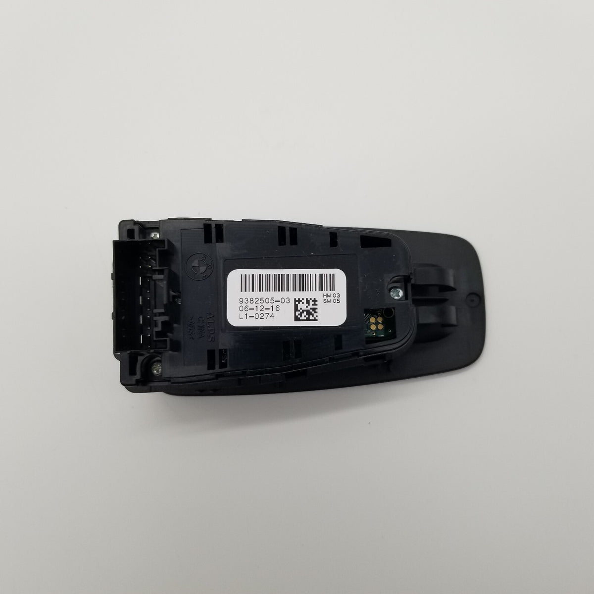 For BMW G12 740i 750i Rear Left or Right Window Switch Power Fold Oem 9382505