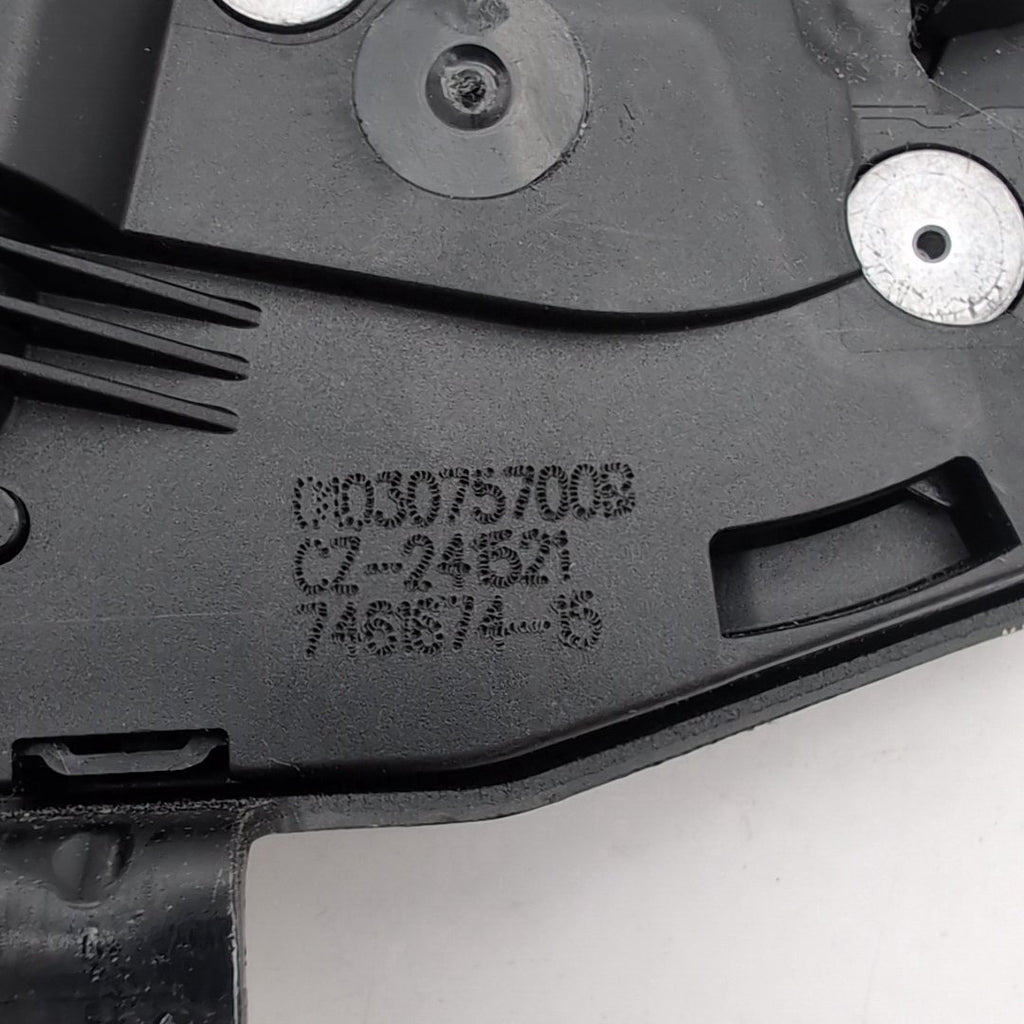 2019 - 2026 BMW X5 X7 Trunk Lid Tailgate Rear Left Trunk Latch Actuator Motor