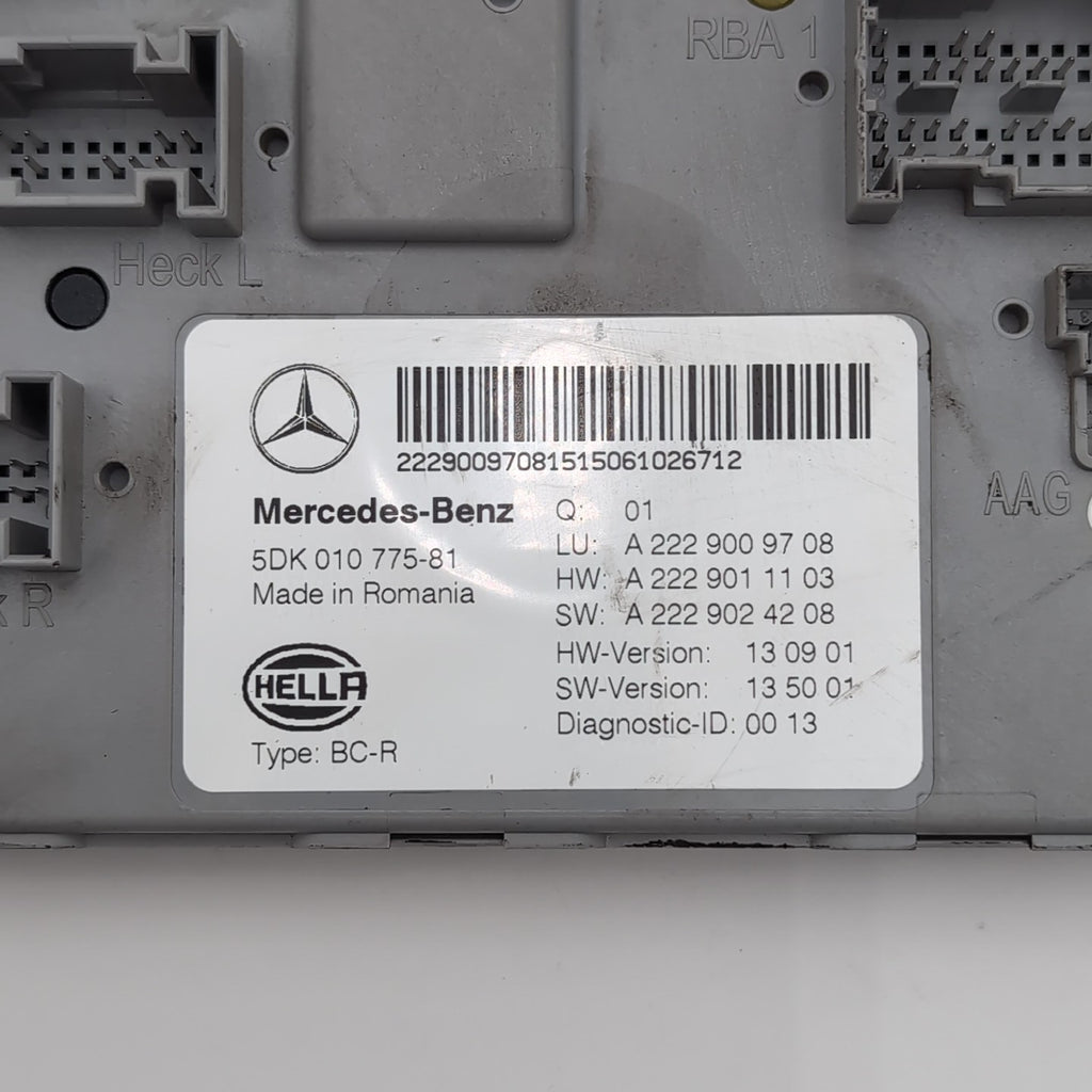 2015 2016 2017 2018 Mercedes W205 C300 C400 Rear Trunk SAM Control Module Unit