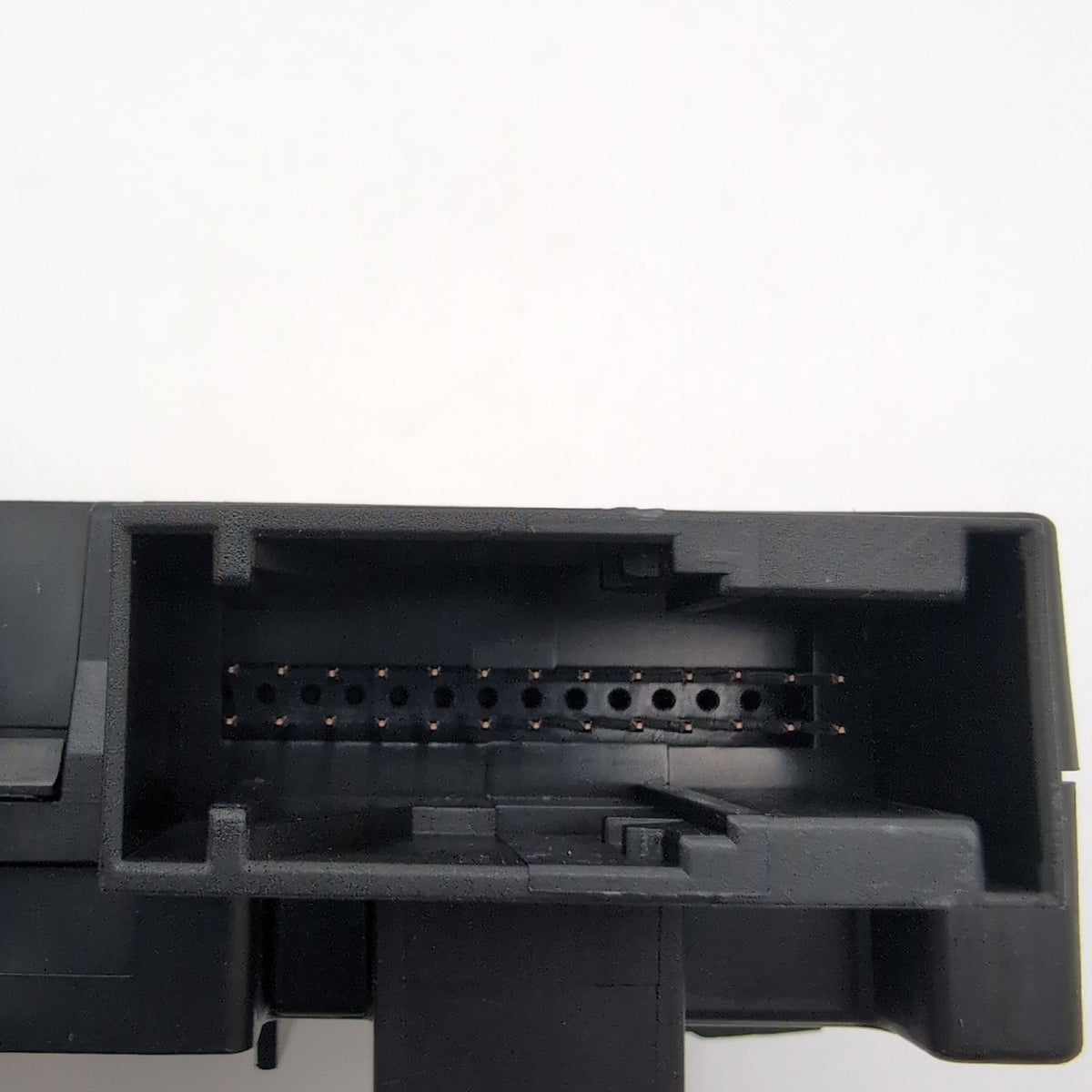 2023 - 2026 BMW G26 XM X5 X7 HVAC Climate Control Amplifier Module 5B70BF9