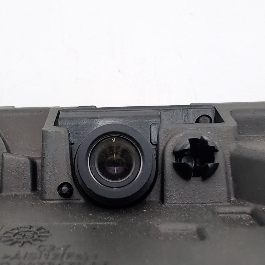 2022 - 2026 BMW G60 X1 X2 X3 X5 X6 Front Personal CoPilot Low Camera 5B5FF36