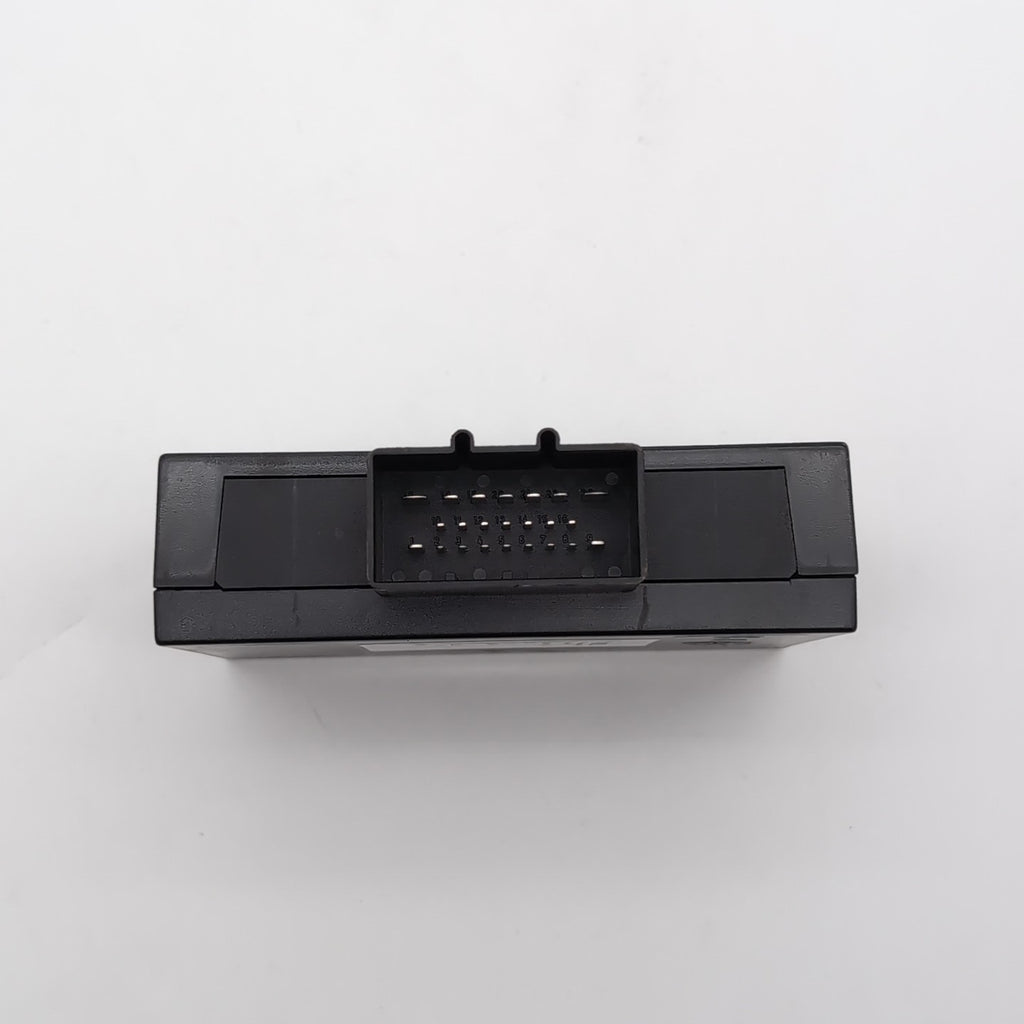 2008 2009 2010 PORSCHE CAYENNE REAR TRUNK TAILGATE CONTROL MODULE 7L5959107