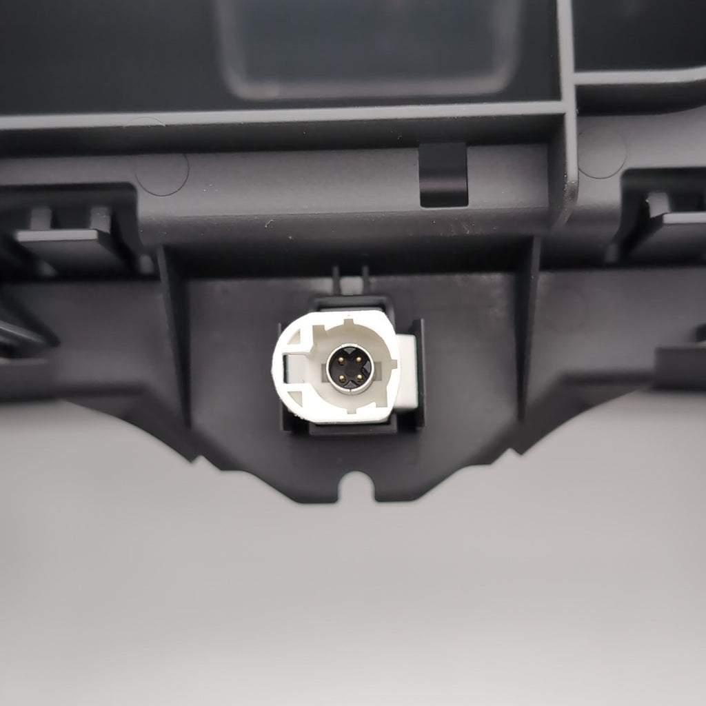 2019 2020 2021 2022 2023 BMW M850I 840I FRONT CUPHOLDER TRIM 9396502