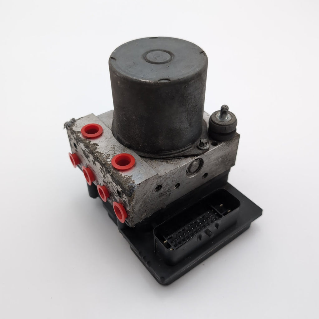 2012 - 2017 Chevrolet Traverse ABS Anti Lock Brake Pump Control Unit 22822156