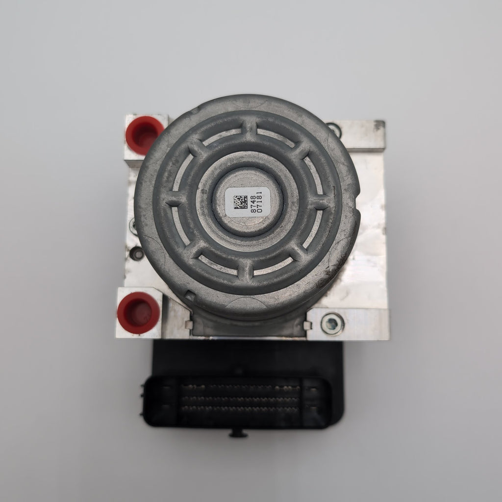2015 - 2018 Land Rover Discovery Sport ABS Anti Lock Brake Pump JJ32-2C405-AD
