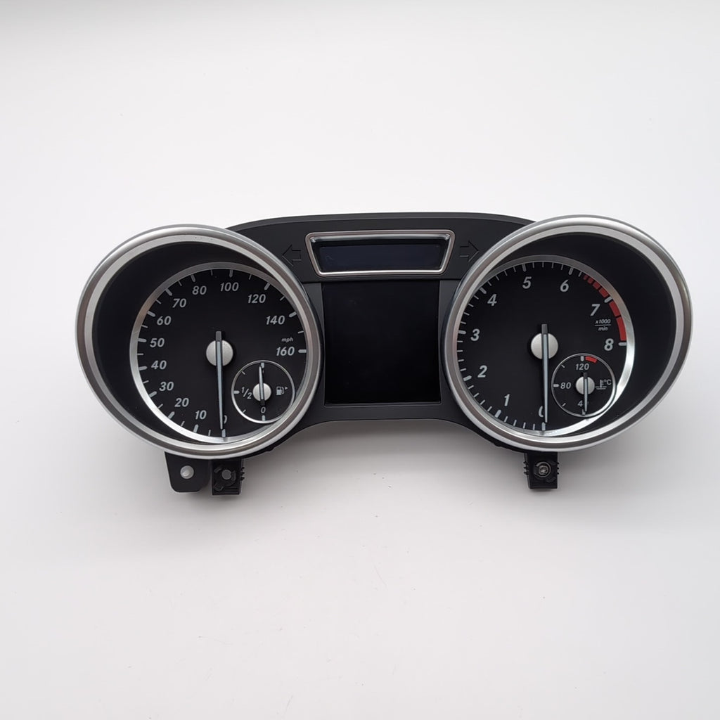 2013 - 2016 MERCEDES GL550 X166 SPEEDOMETER INSTRUMENT CLUSTER OEM A1669007813