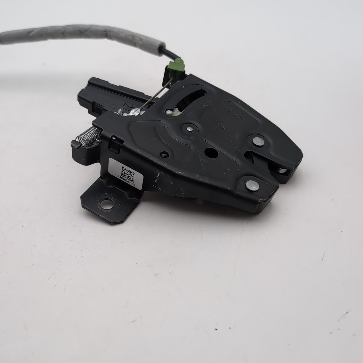 2023- 2026 BMW X5 G05 LEFT TAILGATE TRUNK LID LATCH LOCK ACTUATOR W/ MOTOR