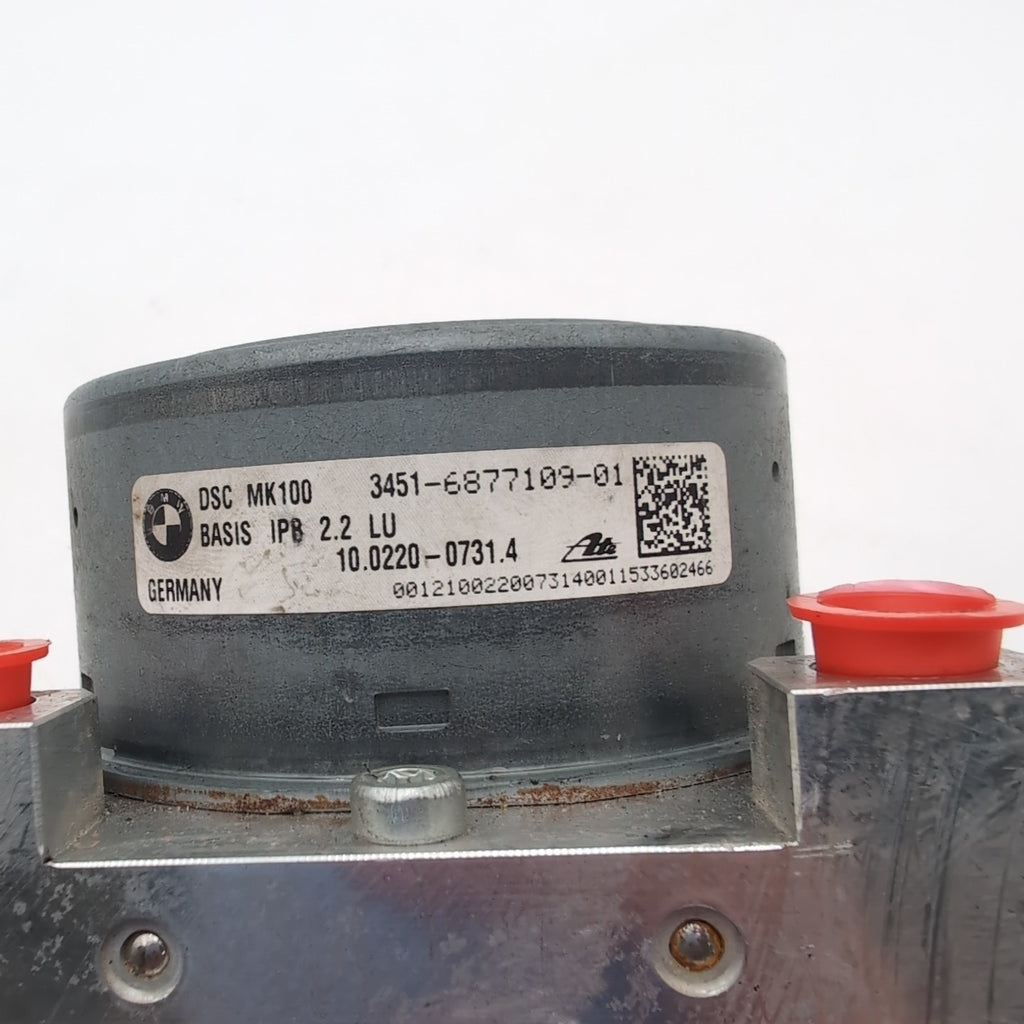 2016 2017 2018 2019 BMW X1 F48 ABS Anti Lock Brake Pump Control Unit 6877109