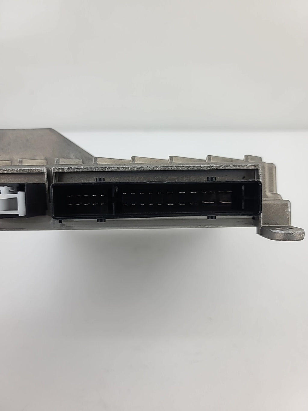 2015-2021 Fits Mercedes-Benz Amp Amplifier Midline Sound E A0009008216 Oem