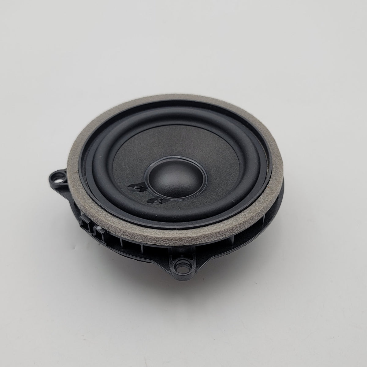 2023 - 2026 BMW 530I 540I G60 X1 X2 Front Rear Door Midrange Speaker 5A06FC5