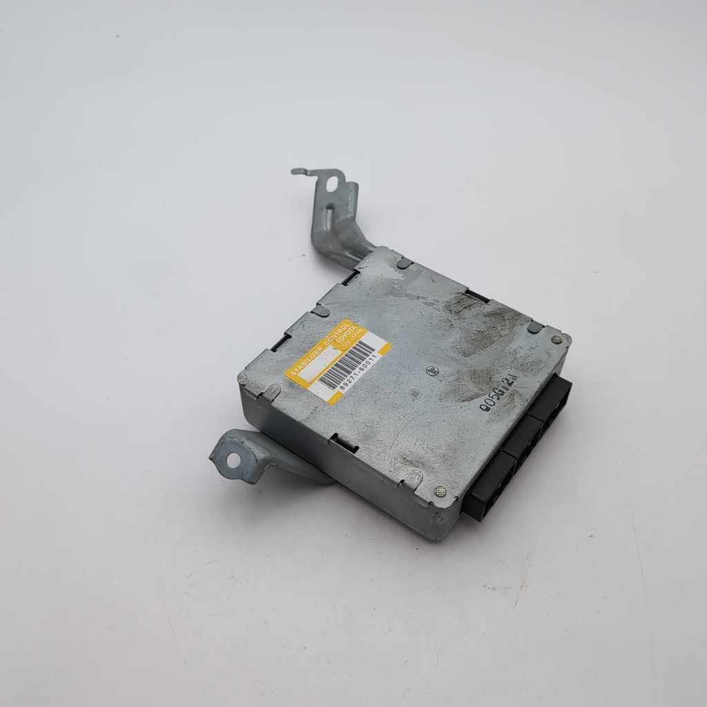2004 2005 Lexus GX470 Stabilizer Control Module OEM 89271-60011