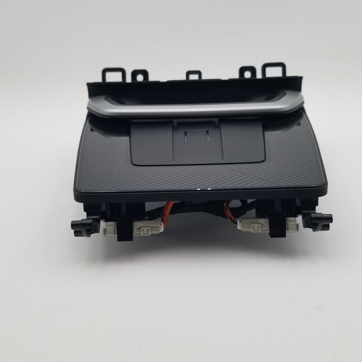 2022 2023 2024 2025 BMW X1 U11 Front Wireless Charging Pad Tray 5A623B0 5A22F51