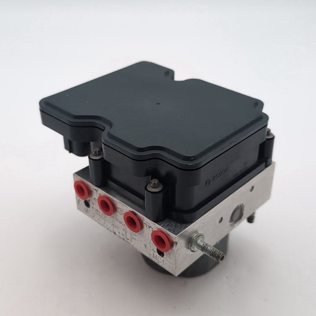2018 Nissan Rogue 2.5L ABS Anti Lock Brake Pump 476607FW2A