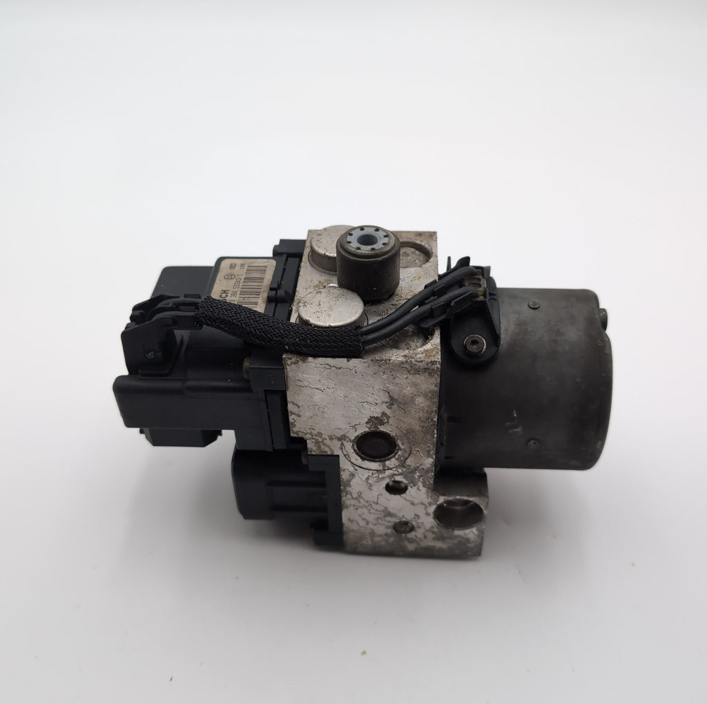 2003 2004 Ford Crown Victoria 4.6L ABS Anti Lock Brake Pump 3W73-2C346-BD