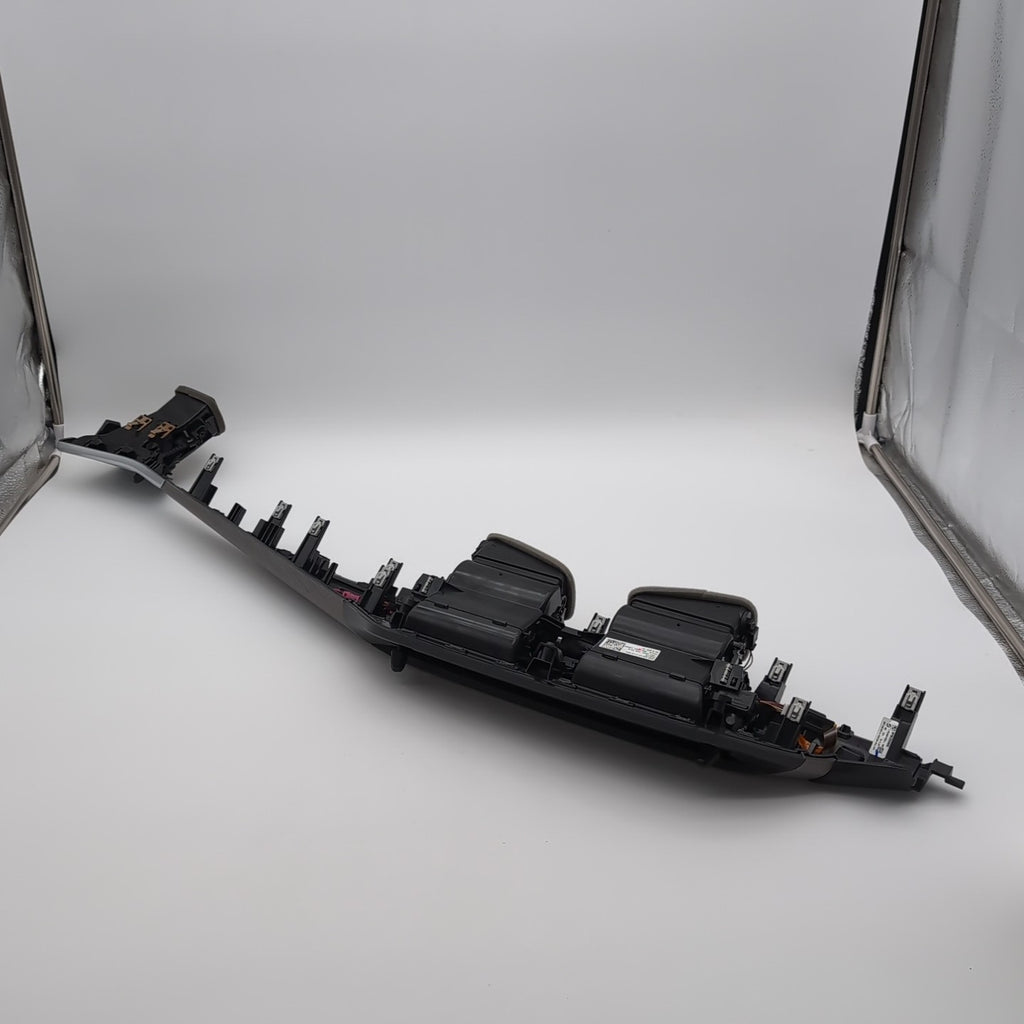 2025 2026 BMW G20 G28 G22 G23 G26 Dash Air Vent Assembly Fine Line Hellopo Trim