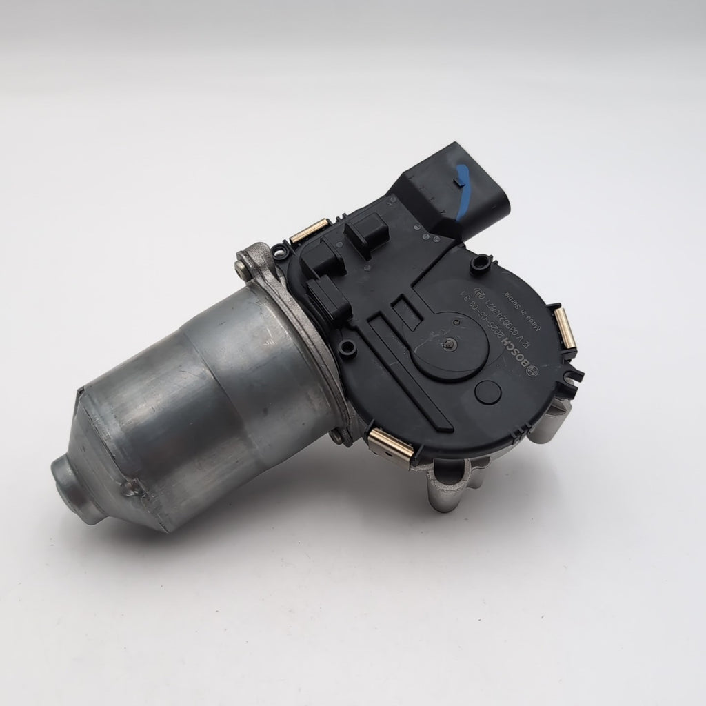 2021- 2025 BMW X1 X2 X3 M35 Front Windshield Wiper Motor OEM 0390243671