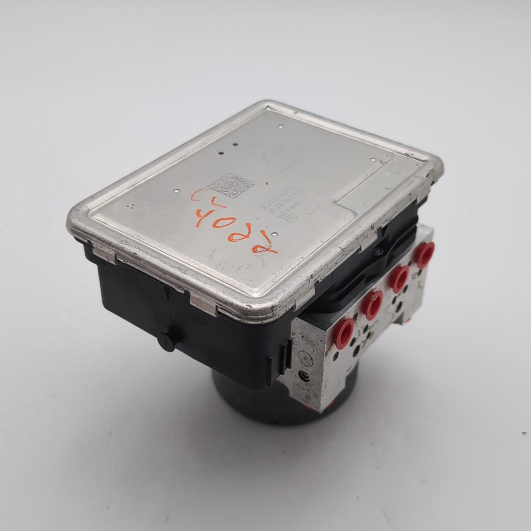 2020 2021 2022 2023 Mazda CX30 2.5L ABS Anti Lock Brake Pump DGJ1437A0