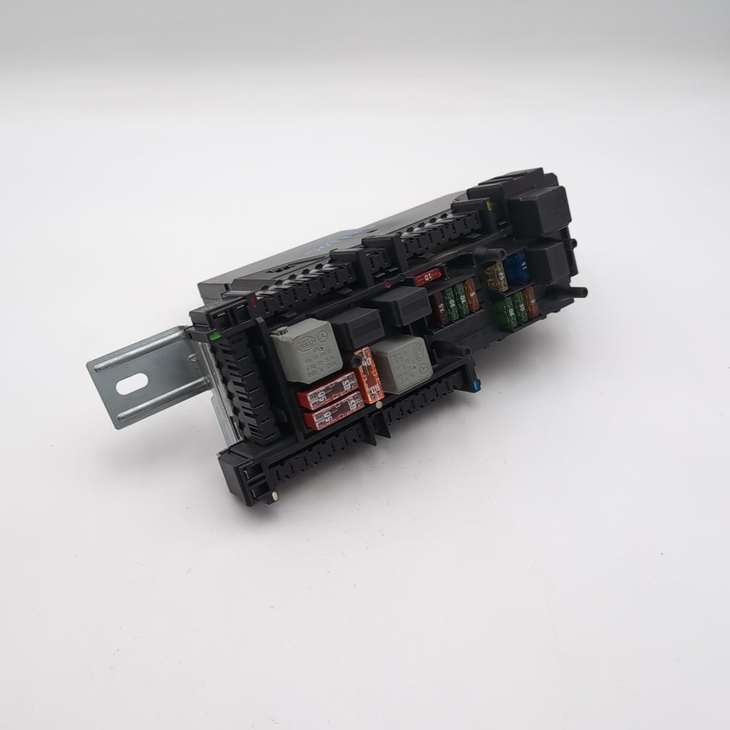 2010- 2015 Mercedes X204 GLK350 GLK250 Rear SAM Module Fuse Relay Junction Box