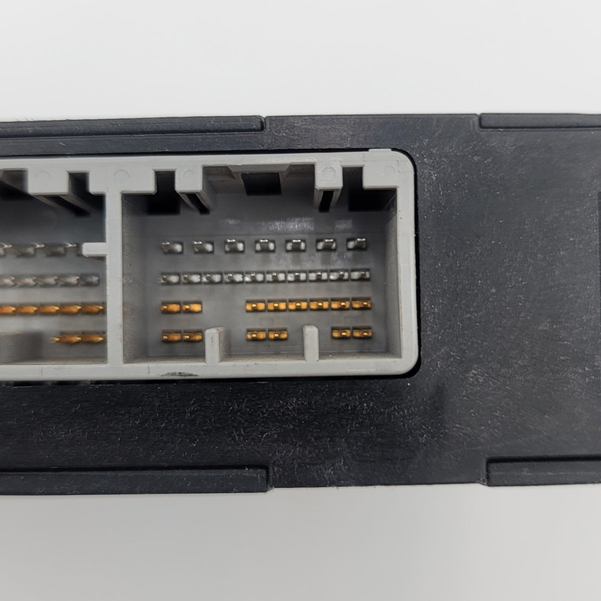 2012 TOYOTA CAMRY POWER SUPPLY CONTROL MODULE ECM ASSEMBLY 89681-06011