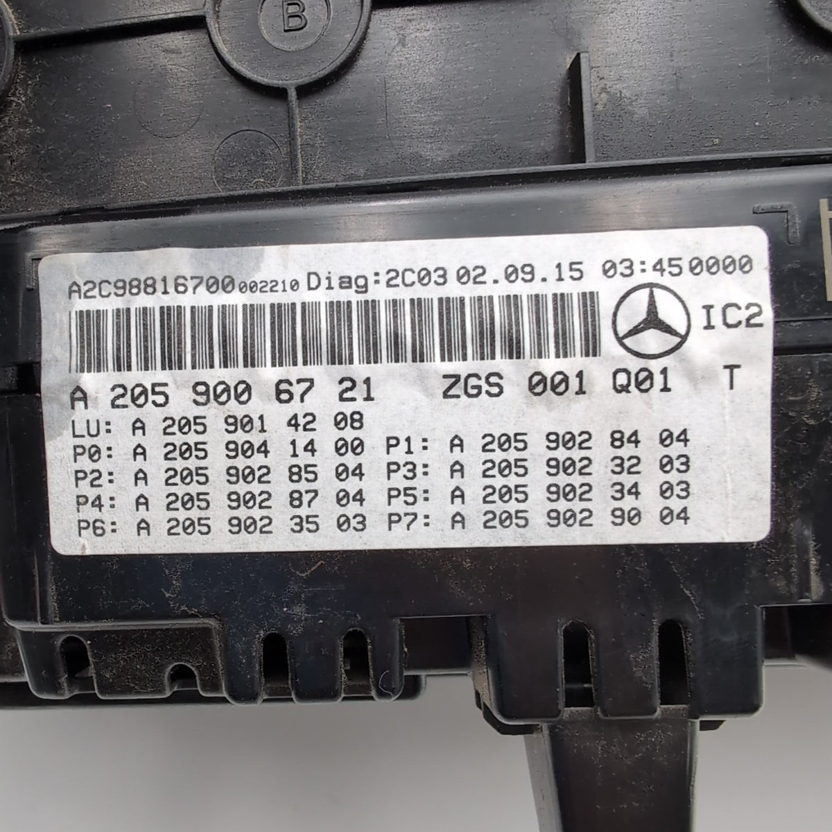 2015 2016 2017 MERCEDES C250 C300 C350 C400 INSTRUMENT CLUSTER GAUGE SPEEDOMETER