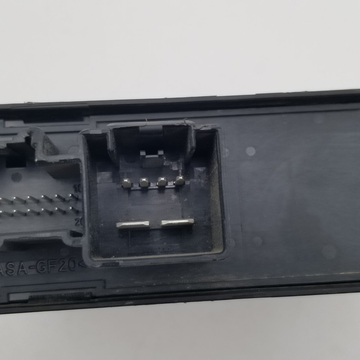 CADILLAC ATS 2013 2014 2015 AWD OEM DOOR LOCK CONTROL POWER MODULE COMPUTER