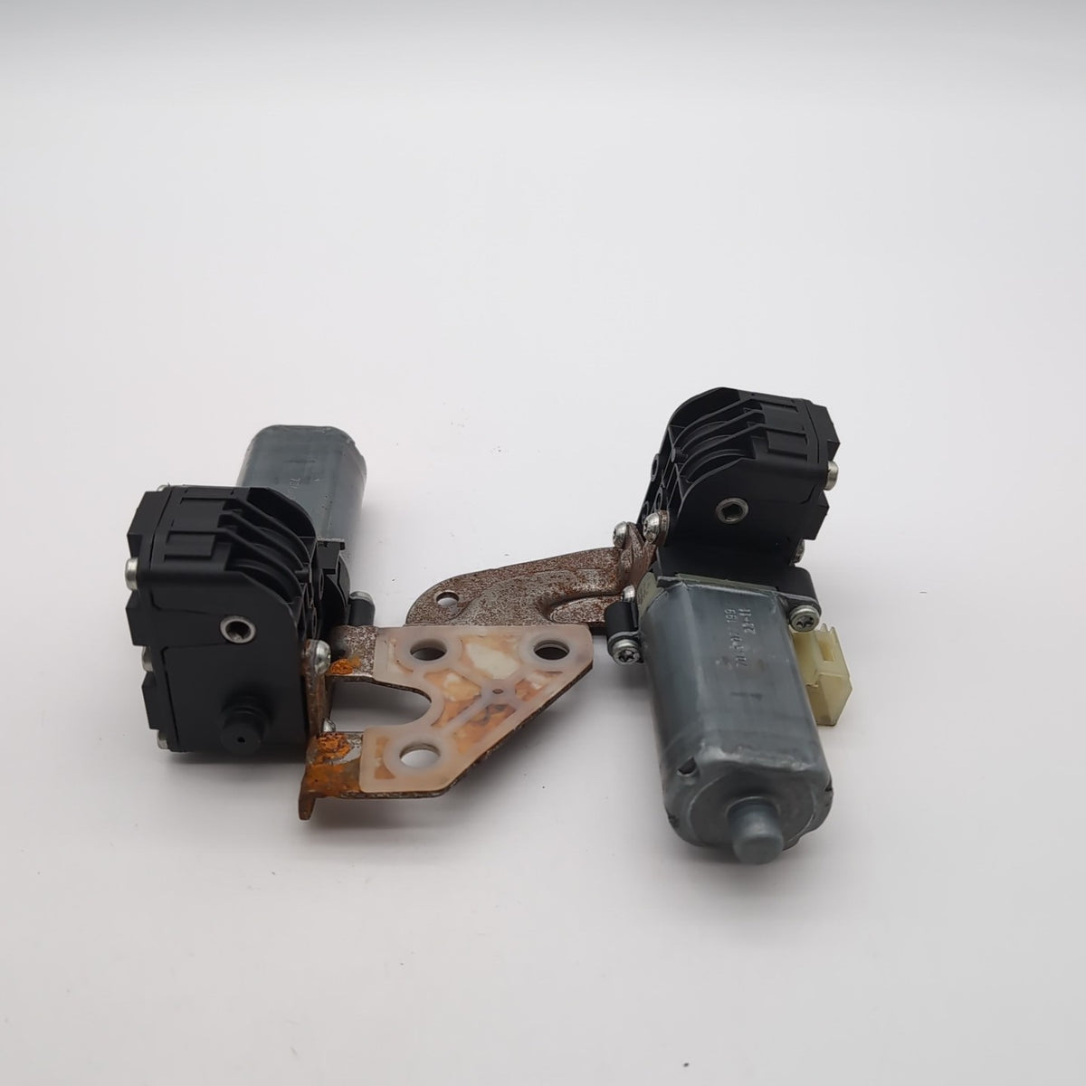 BMW G30 G31 G32 G11 G12 G14 G15 G16 G05 G06 G07 Steering Wheel Column Motor PAIR