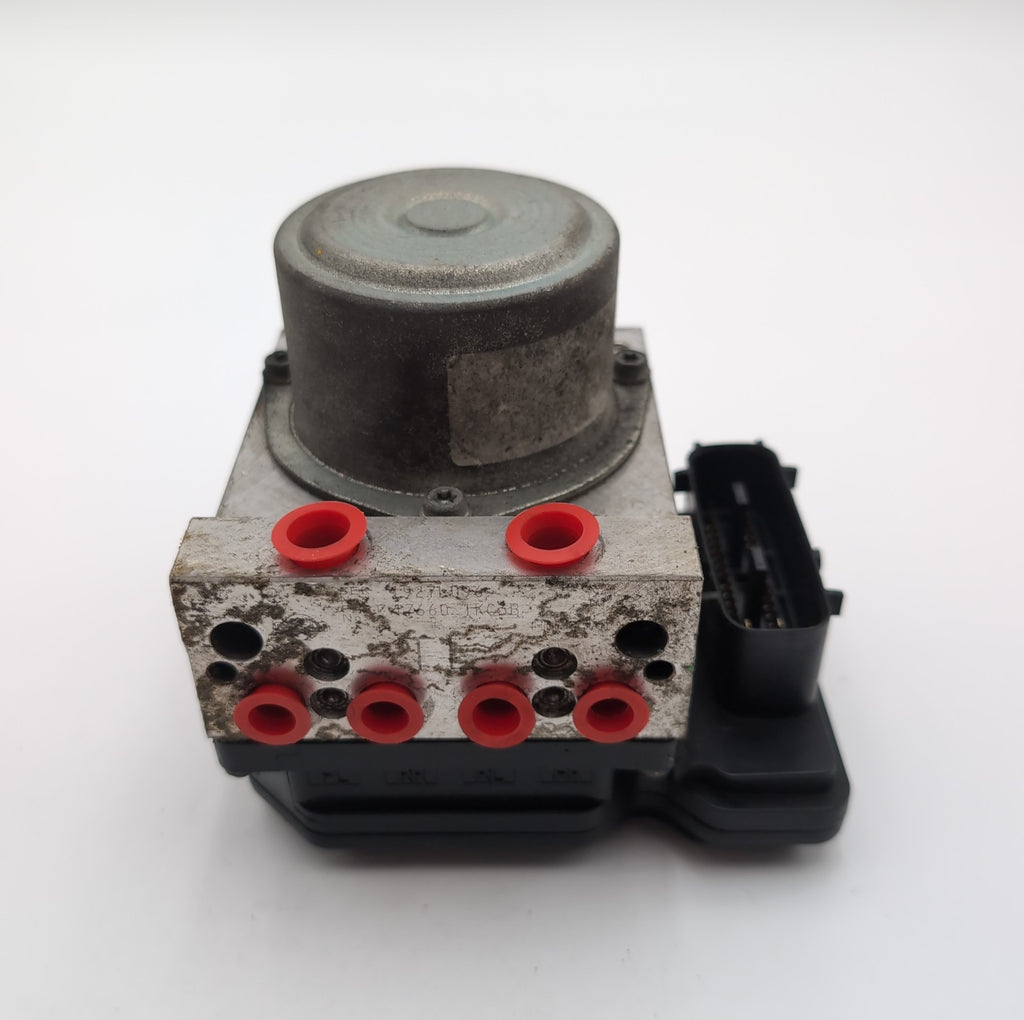 2011- 2014 Nissan Juke 1.6L ABS Anti Lock Brake Pump Control Unit 476601KC3B